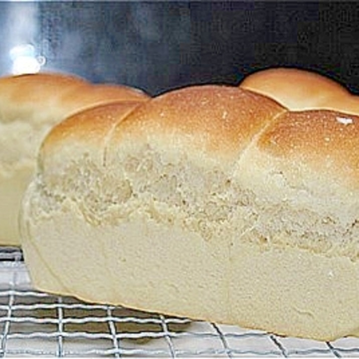 天然酵母パン　中力粉で作ります。